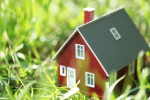 Summer Seasonal Buying in Housing Market Might Match Last Year