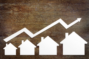 UK House Price Growth Results in New Benchmark for Home Cost