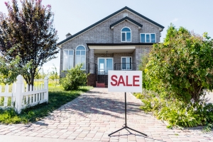 Housing Market Experiences Shift with More Property Listings 