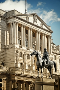 Bank of England Leaves Interest Rate Steady but Stimulus Package is Boosted